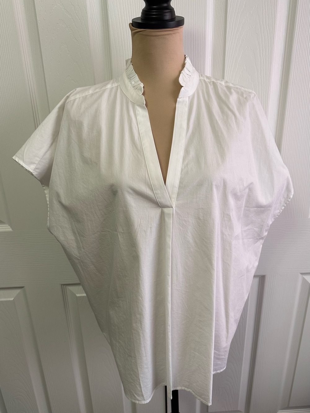 crown & ivy White Ruffle-Trim Split-Neck Blouse